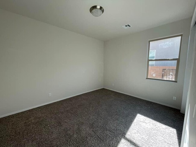 Building Photo - 274 Adeline Ave