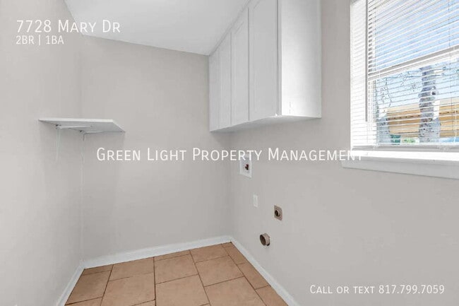 Building Photo - 7728 Mary Dr