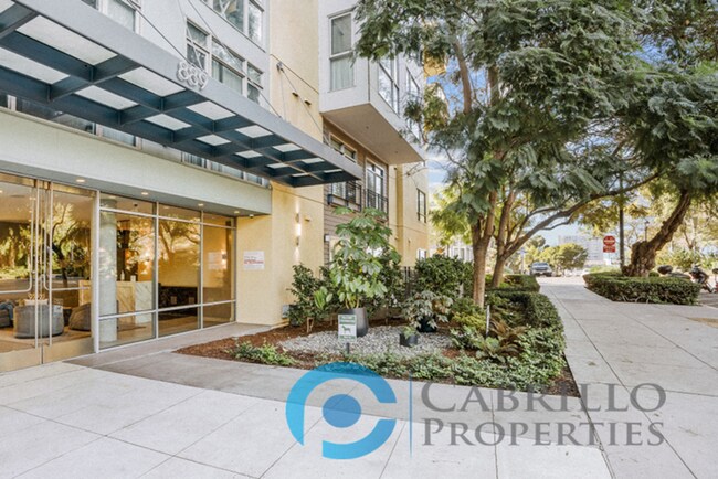 Building Photo - 889 Date St