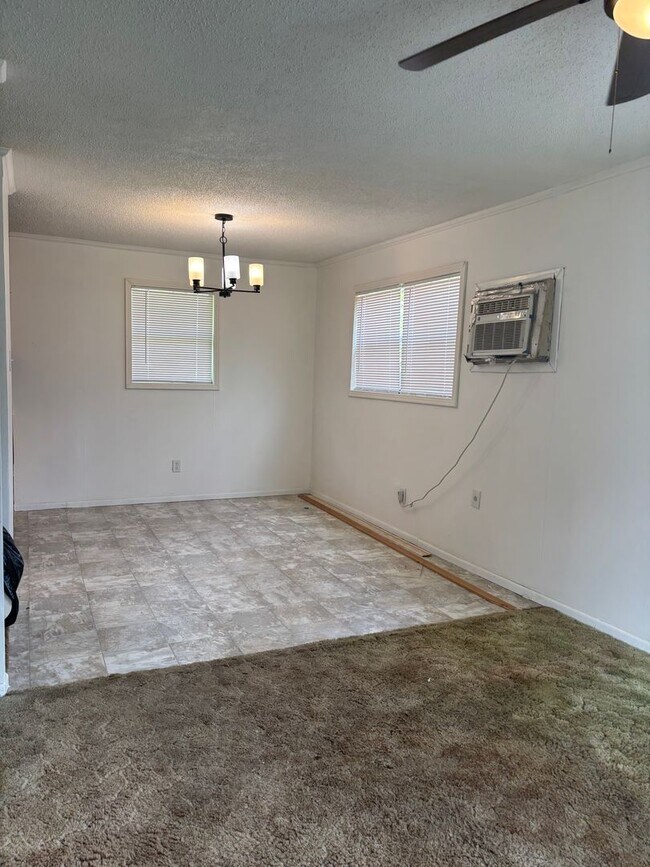 Building Photo - Your home, your style- Humboldt TN