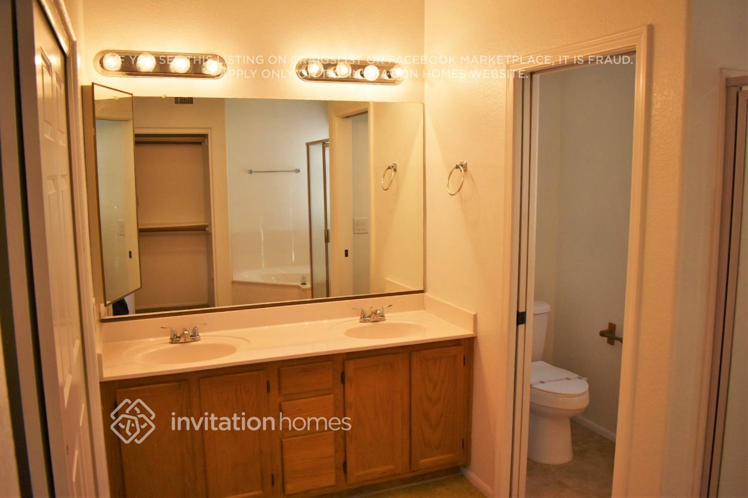 Building Photo - 3519 N 107th Dr