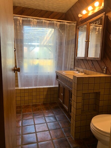 Bathroom - 7110 Celia Ave