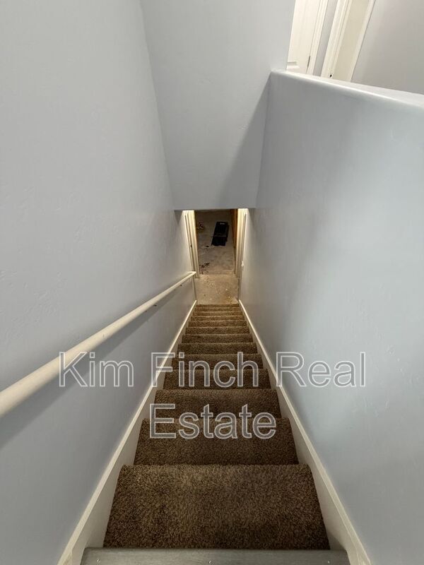 Building Photo - 2389 Hitching Post Dr