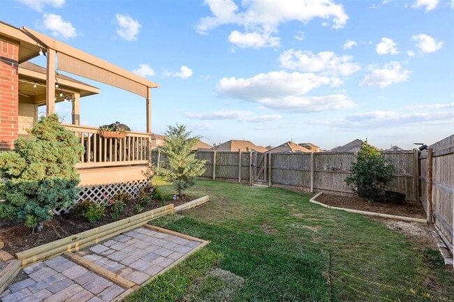 Building Photo - 489 Shale Cir