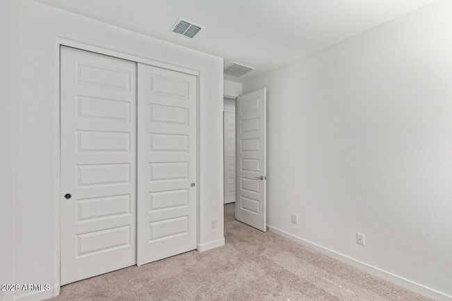 Building Photo - 8910 W Palo Verde Dr