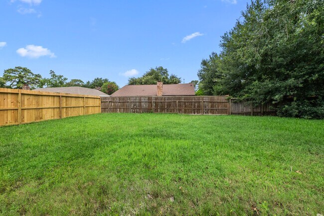 Building Photo - 7018 Stoney River Dr