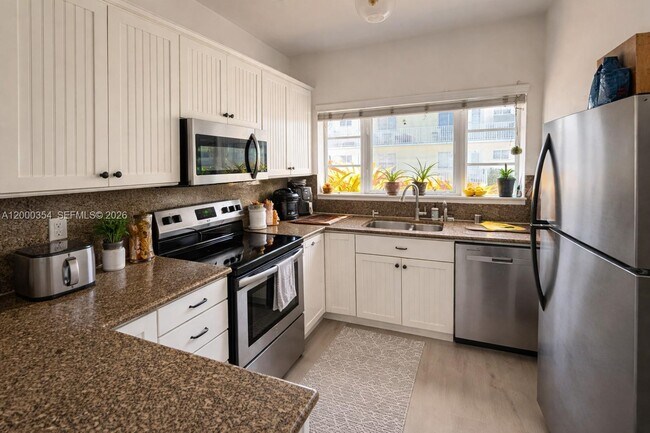 Building Photo - 701 Meridian Ave