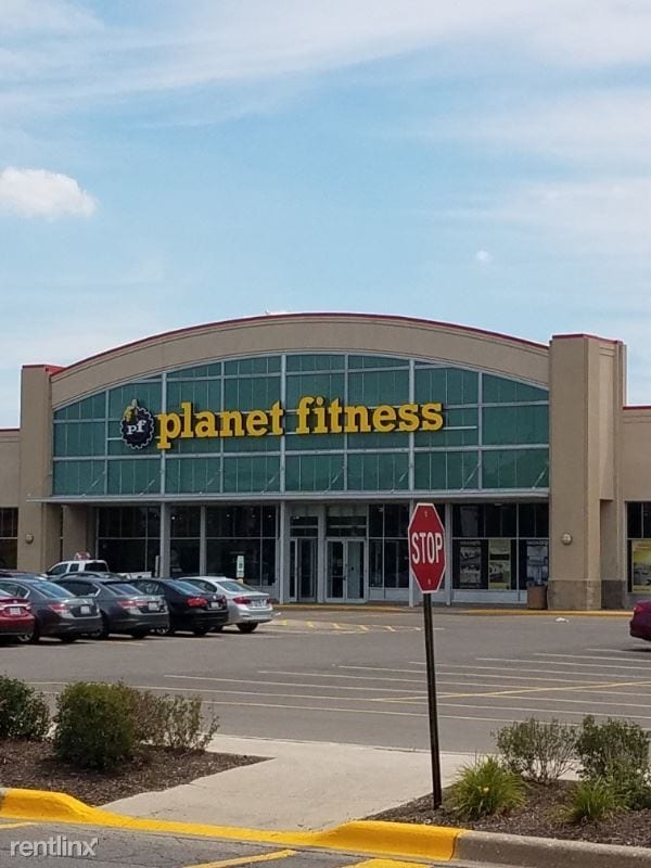 Building Photo - 4846-4856 W North Ave