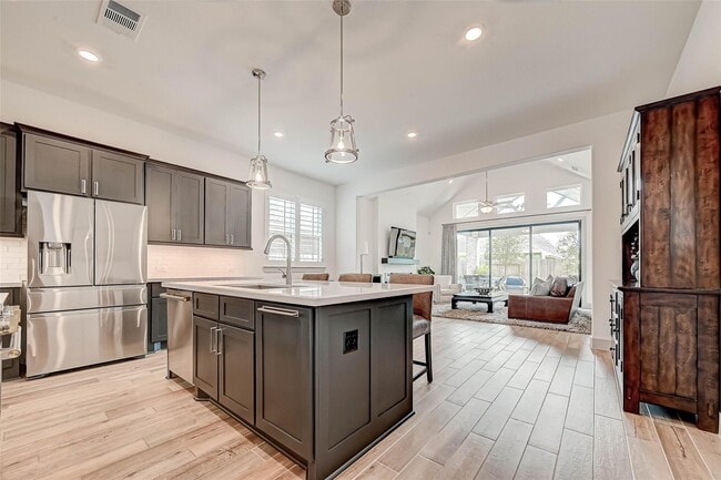 Building Photo - 24918 Flint Lake Dr