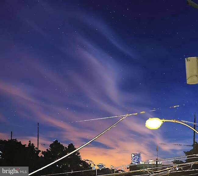 Building Photo - 1101 N 41st St