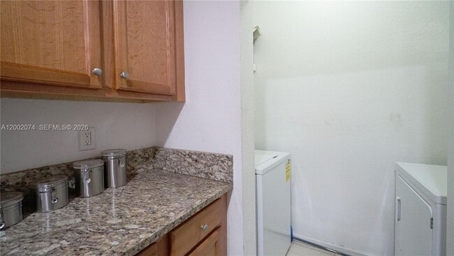 Building Photo - 12232 SW 25th Ct