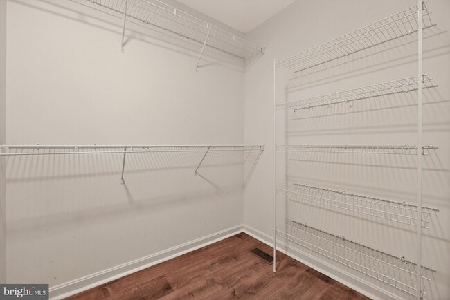 Building Photo - 2572 Carrington Way