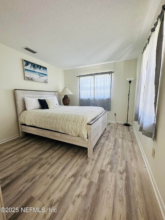 Building Photo - 776 Bahia Dr