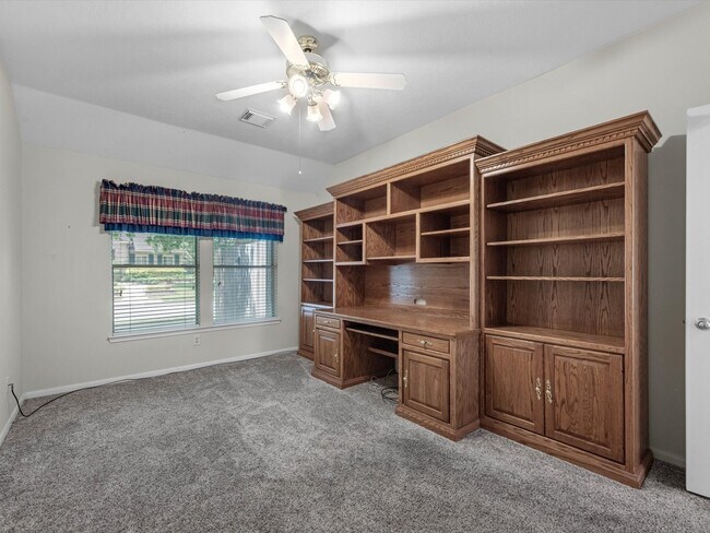 Building Photo - 13410 Spyglen Ct