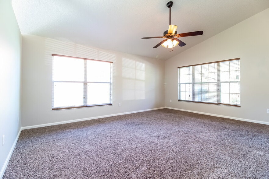 Building Photo - 2856 Snowy Owl Ct