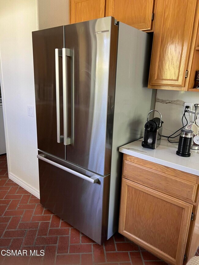 Building Photo - 5505 Verona Ct