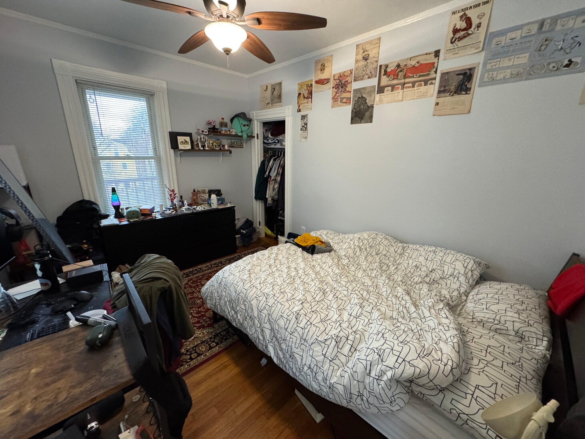 Building Photo - 176 Elm St