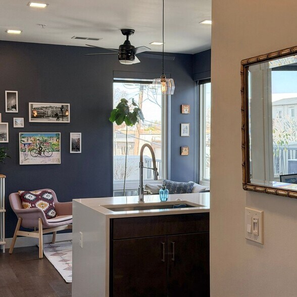 Building Photo - 1898 S Bannock St