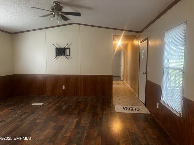 Building Photo - 5426 Chandler Rd