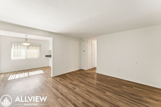 Building Photo - 17972 Baron Cir