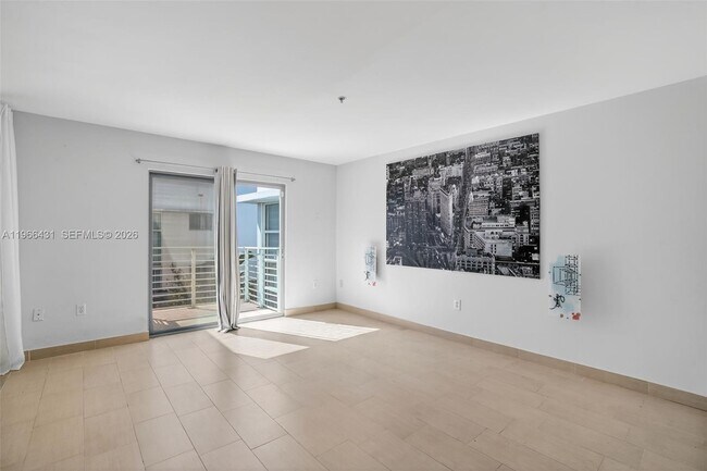 Building Photo - 7744 Collins Ave