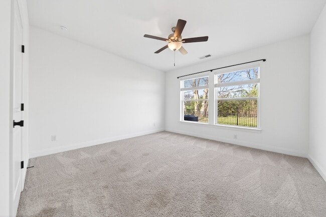 Building Photo - 1088 Linn Cv Ct