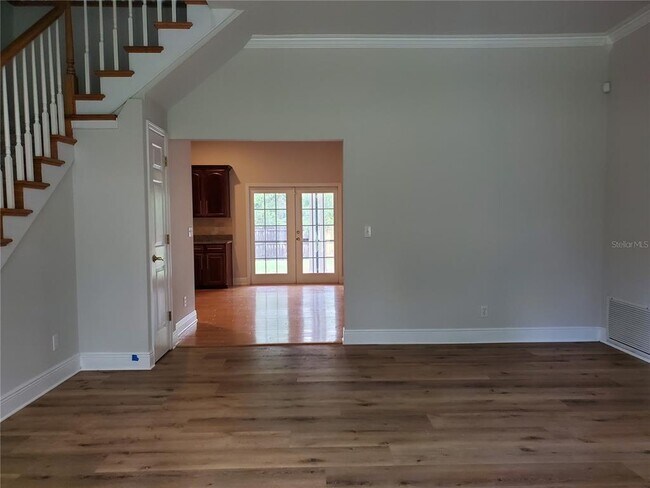 Building Photo - 2121 Fairfield Ave