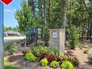 Building Photo - 5161 Sidney Square Dr
