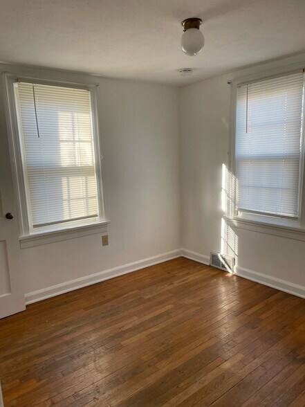 Bedroom 2 - 231 N Spring Grove St