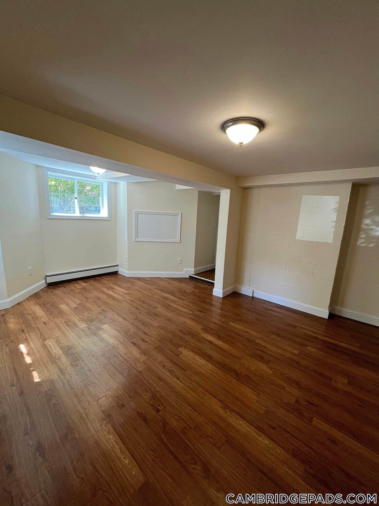 Building Photo - 381 Harvard St