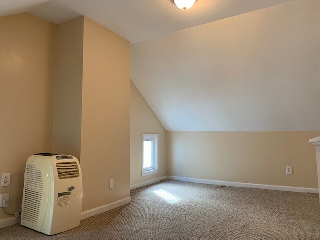 Building Photo - 36 W Simpson St