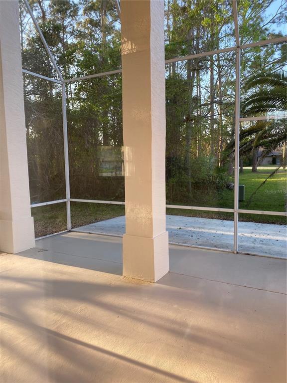 Building Photo - 17 Filbert Ln