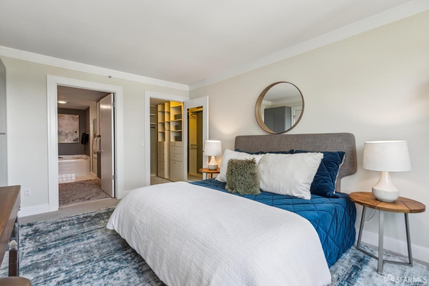 Building Photo - 1388 Gough St