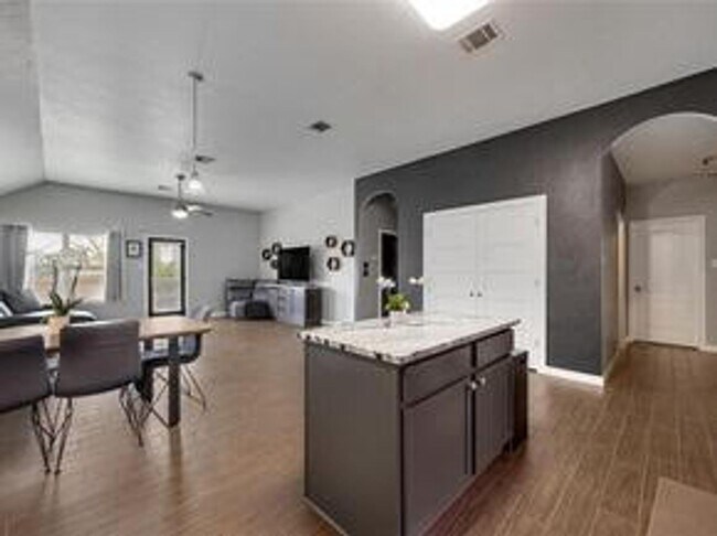 Building Photo - AVAILABLE NOW – APPLY TODAY ON OUR WEBSITE!