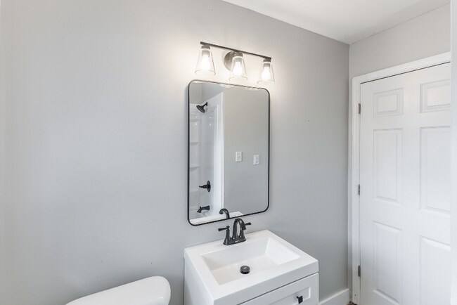 Building Photo - 4108 Arlington Rd NW