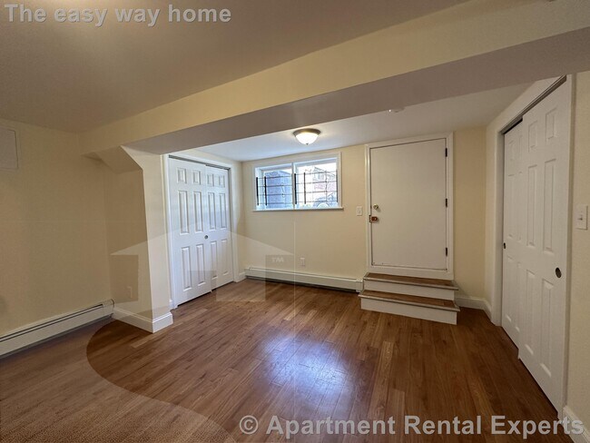 Building Photo - 381 Harvard St