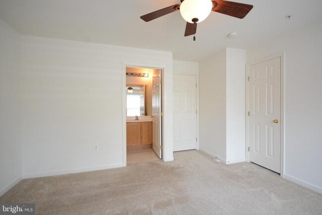 Building Photo - 6506 Wiltshire Dr