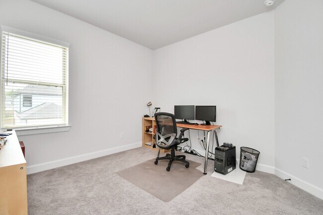 Building Photo - 1538 Park Path Dr