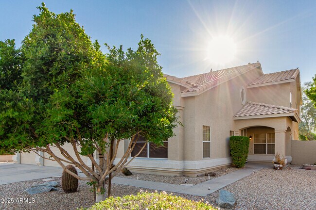 Building Photo - 7834 W Kerry Ln