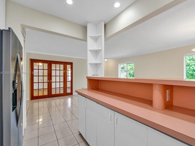 Building Photo - 1430 SW 102nd Ct
