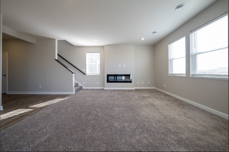 Building Photo - 7368 183rd St W