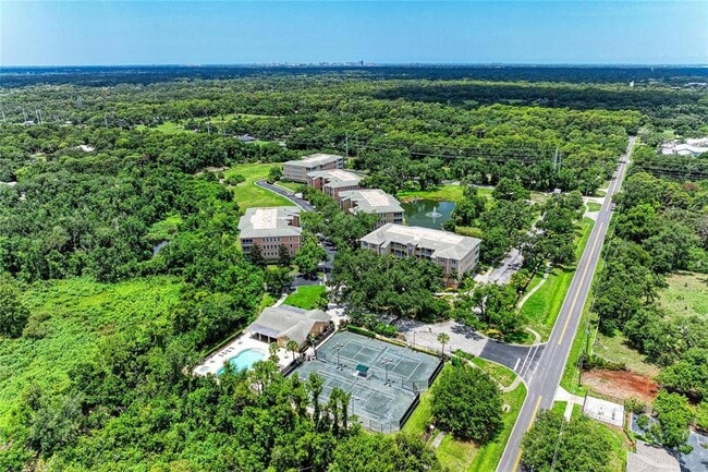 Building Photo - 5200 Manorwood Dr
