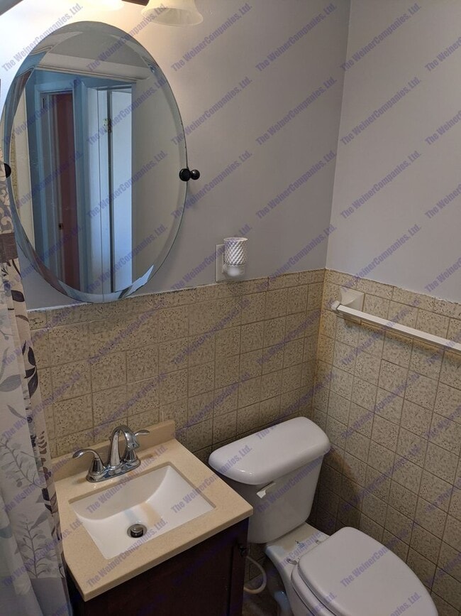 Building Photo - Now leasing!!!