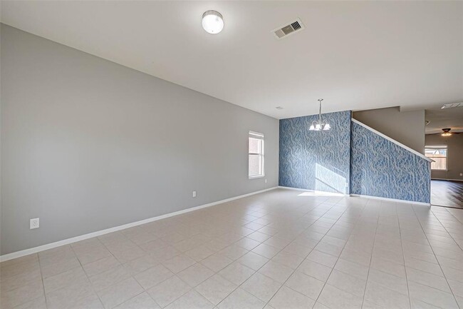Building Photo - 502 Mornington Ln