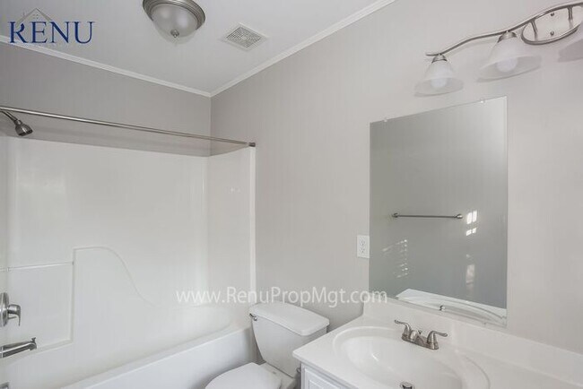 Building Photo - 2363 Wednesbury Ct