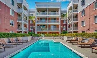 Building Photo - 3740 Santa Rosalia Dr