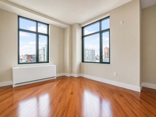 Building Photo - 105 Greene St