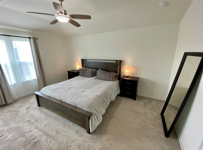 Building Photo - 4416 Avellino Dr