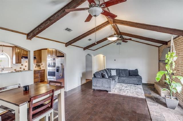 Building Photo - 3550 Whiteley Rd