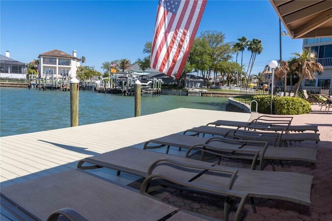 Building Photo - 105 Island Way